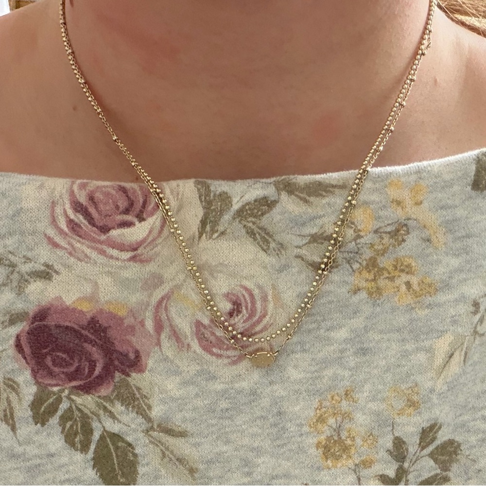 Elegant Gold Beaded Necklace